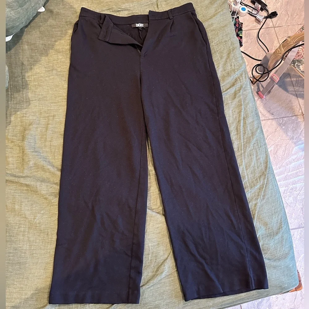 DKNY Black Wide-Leg Trousers - Size Large - Picture 2 of 4